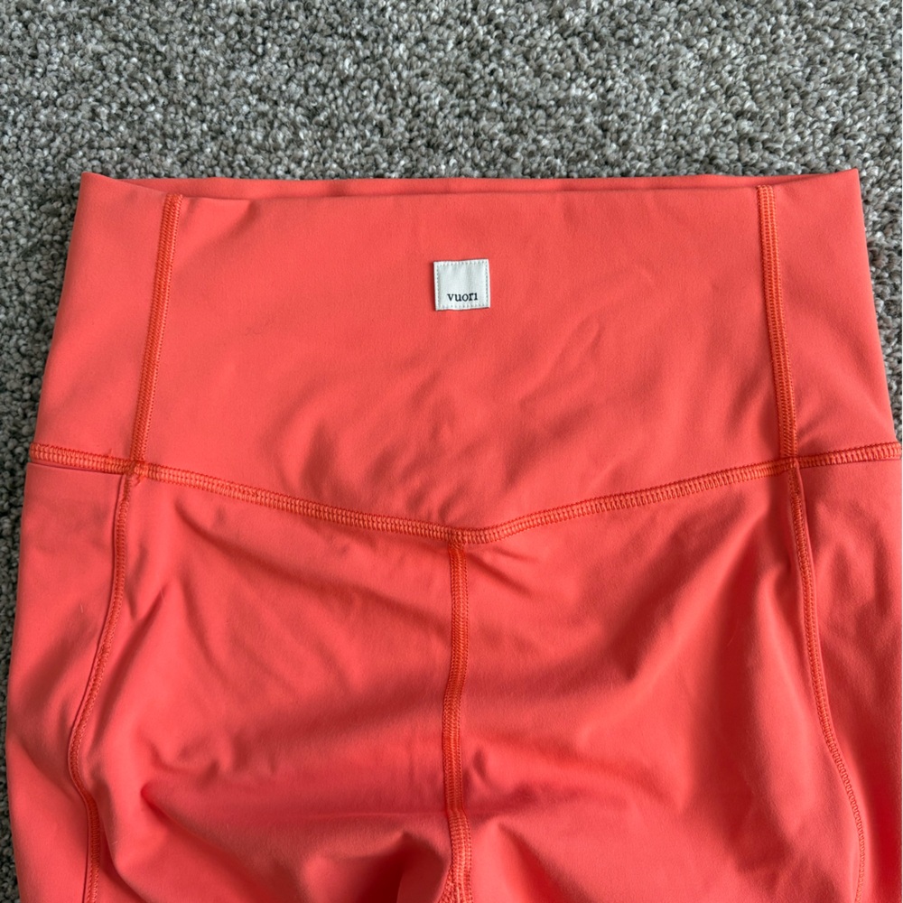 Vuori Coral High-Rise Leggings - Picture 3 of 13